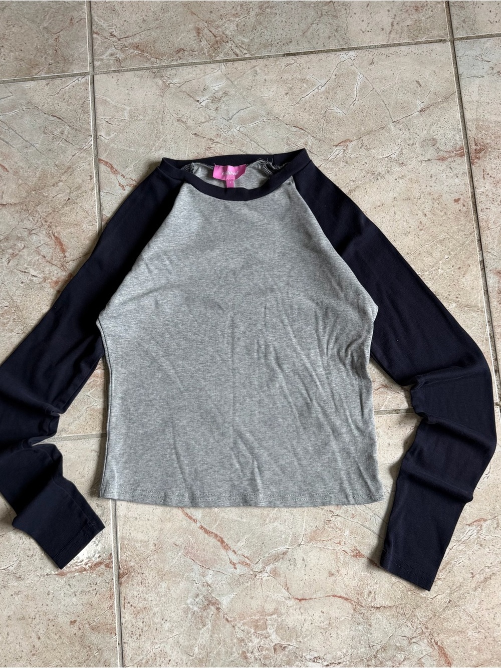 Edikted Gray Navy Raglan Long Sleeve Top Size S